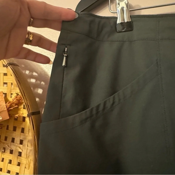 Patagonia High Spy Roll  Up Leg Hiking Outdoors Pants 55685 Women's Black Size 8 - Picture 3 of 11